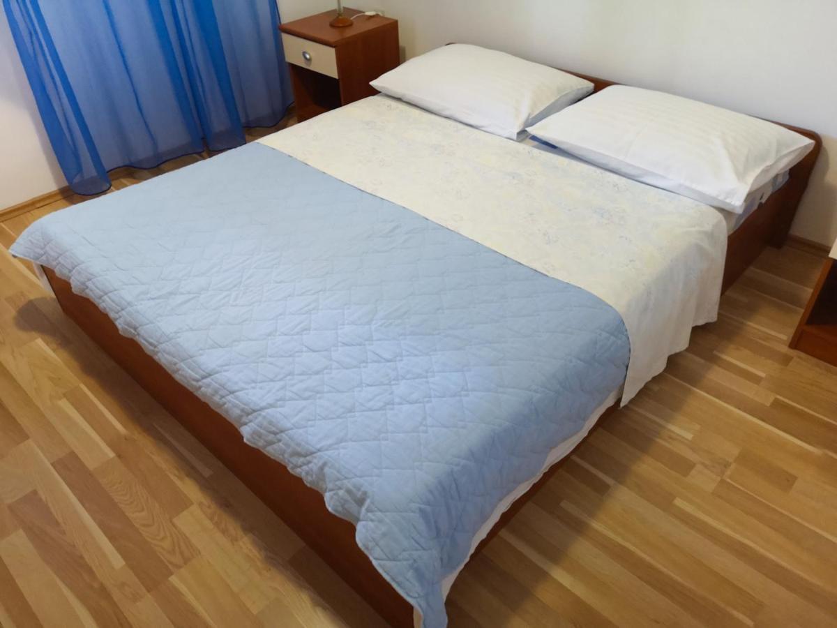 Apartment Magdic Brzac Екстер'єр фото