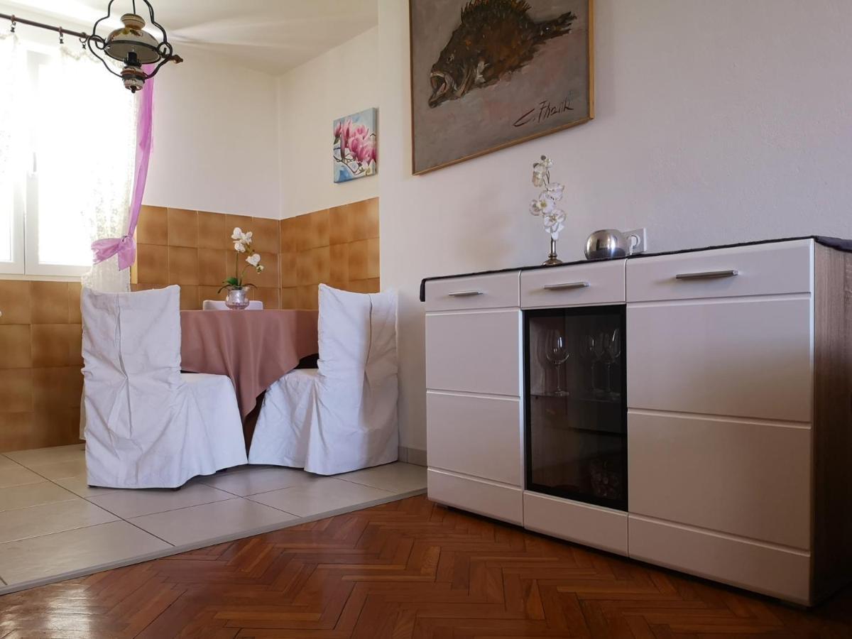Apartment Magdic Brzac Екстер'єр фото