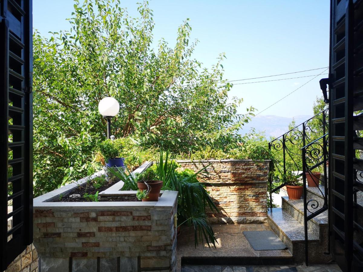 Apartment Magdic Brzac Екстер'єр фото