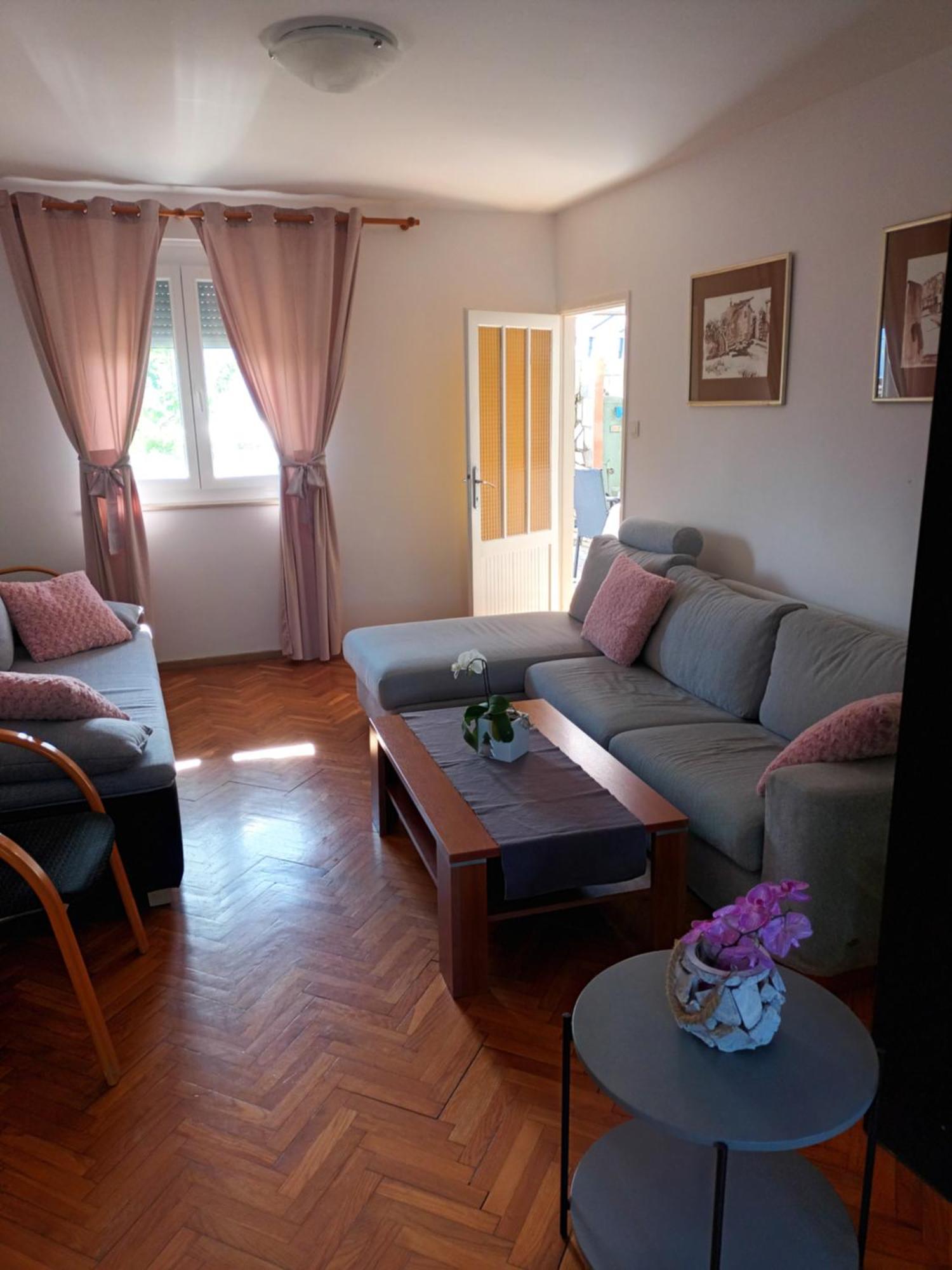 Apartment Magdic Brzac Екстер'єр фото