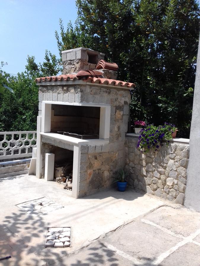 Apartment Magdic Brzac Екстер'єр фото